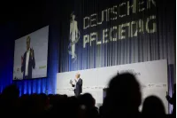 Rekordandrang beim Deutschen Pflegetag